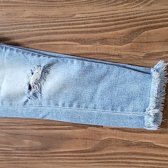 Jeans - Picture 5 of 5